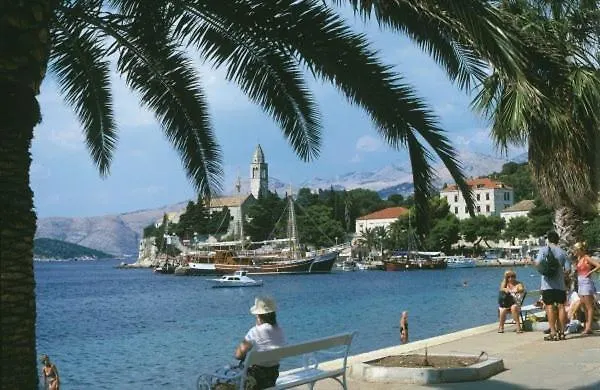 Πανσιόν Franka 3*