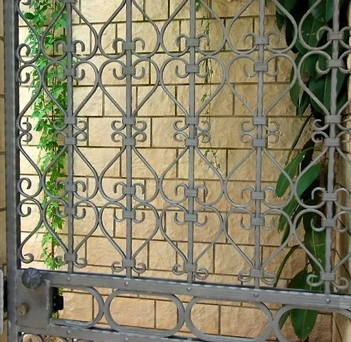 Franka Гостевой дом 3*